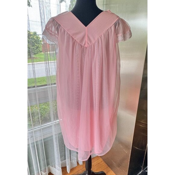 Vintage 1960s nightgown, pink sheer negligee, trapeze swing, short peignoir - Picture 5 of 9